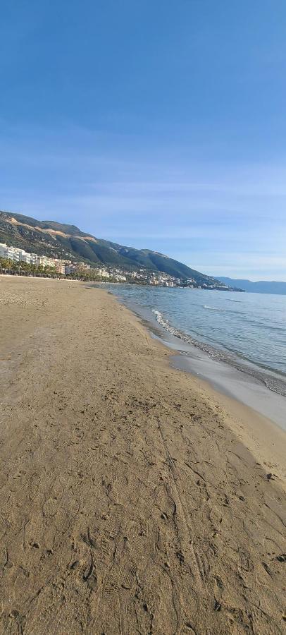 Hotel Noel Vlore Exterior photo
