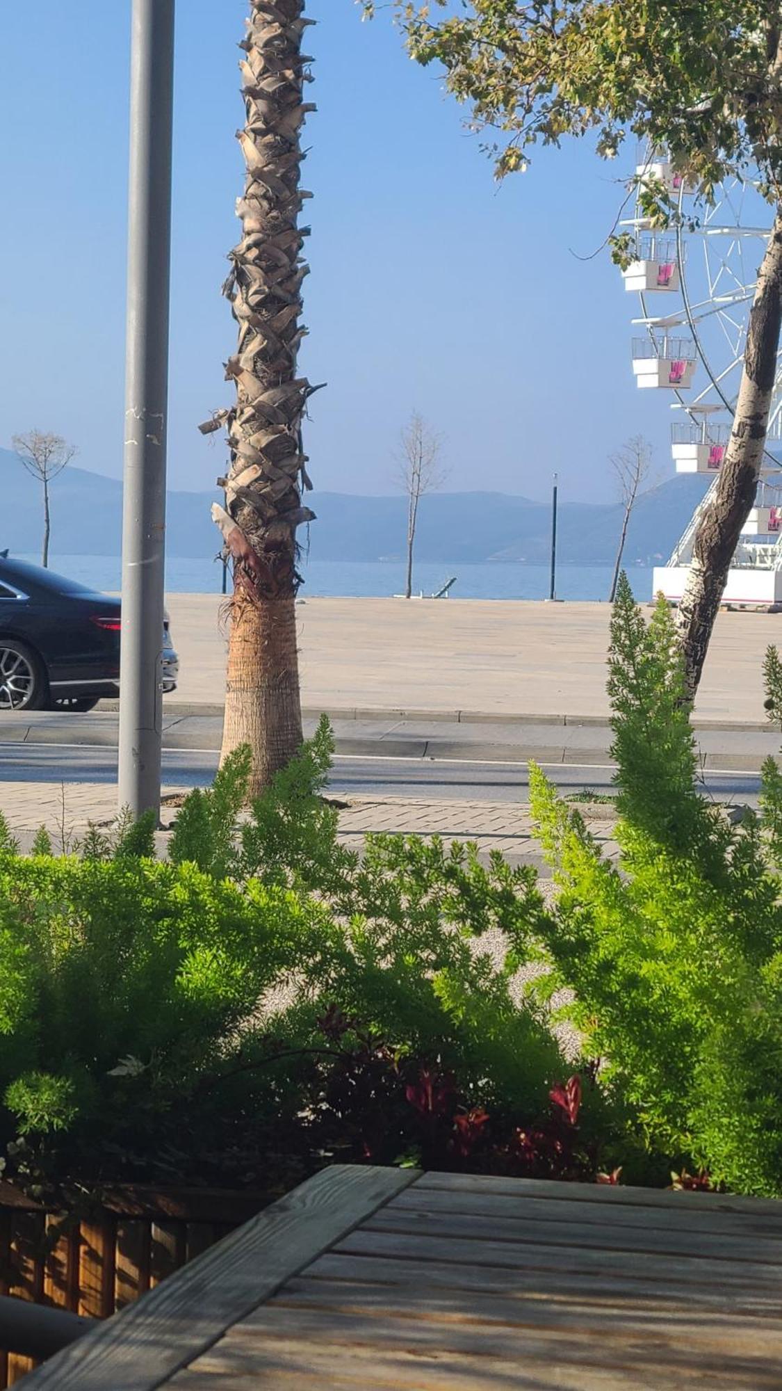 Hotel Noel Vlore Exterior photo